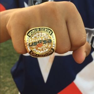 Meet your Posher, Virginia